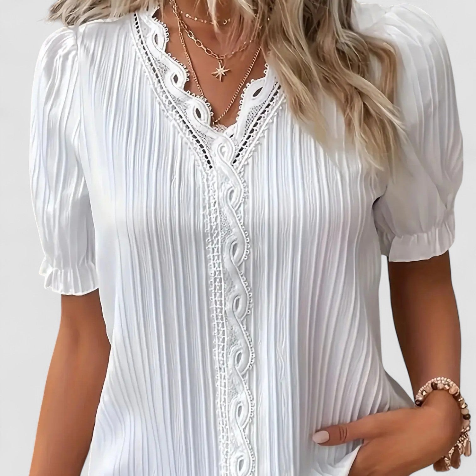 Elin™ | Elvira